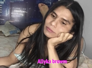 Allyka_browm