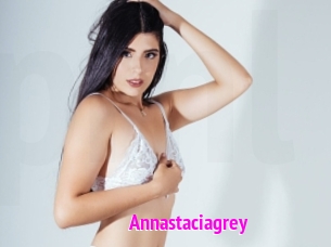 Annastaciagrey