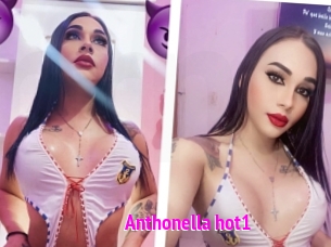 Anthonella_hot1