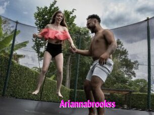 Ariannabrookss