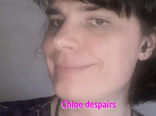 Chloe_despairs