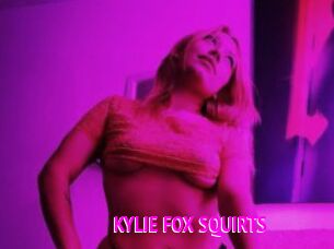 KYLIE_FOX_SQUIRTS