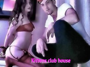 Kittens_club_house