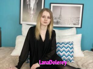 LanaDolerey