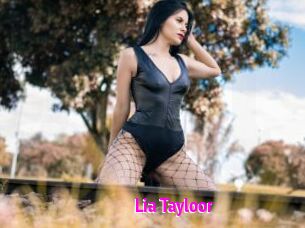 Lia_Tayloor