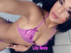 Lily_Roxy