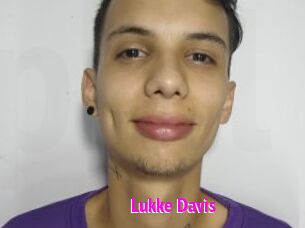 Lukke_Davis