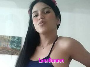 LunaBonnet