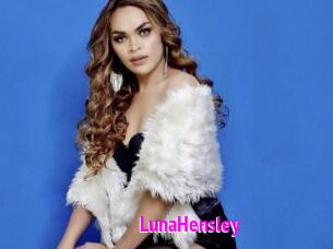 LunaHensley