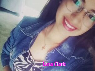 Luna_Clark