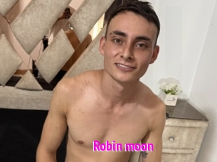 Robin_moon