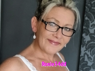 Roxie34dd