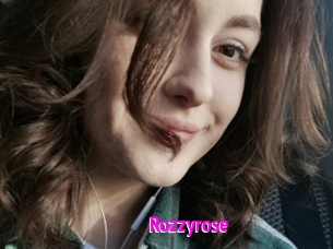 Rozzyrose