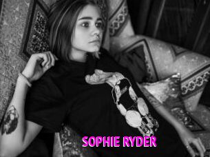 SOPHIE_RYDER